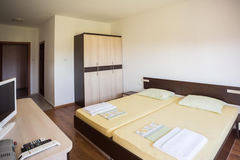 פרימורסקו Guest House Georgievi מראה חיצוני תמונה